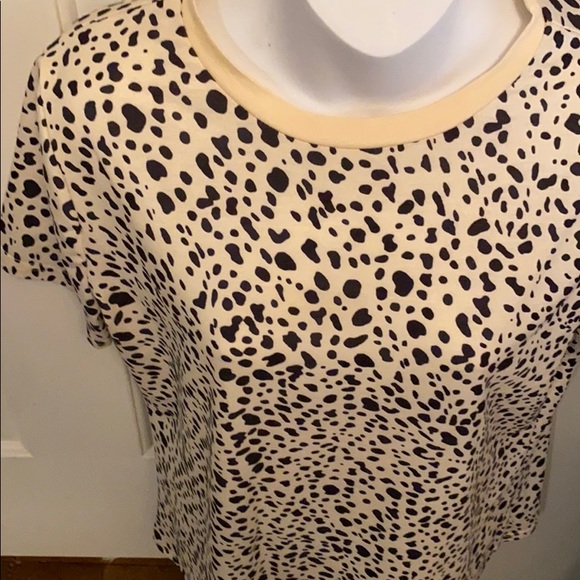 Animal print top - Picture 2 of 3